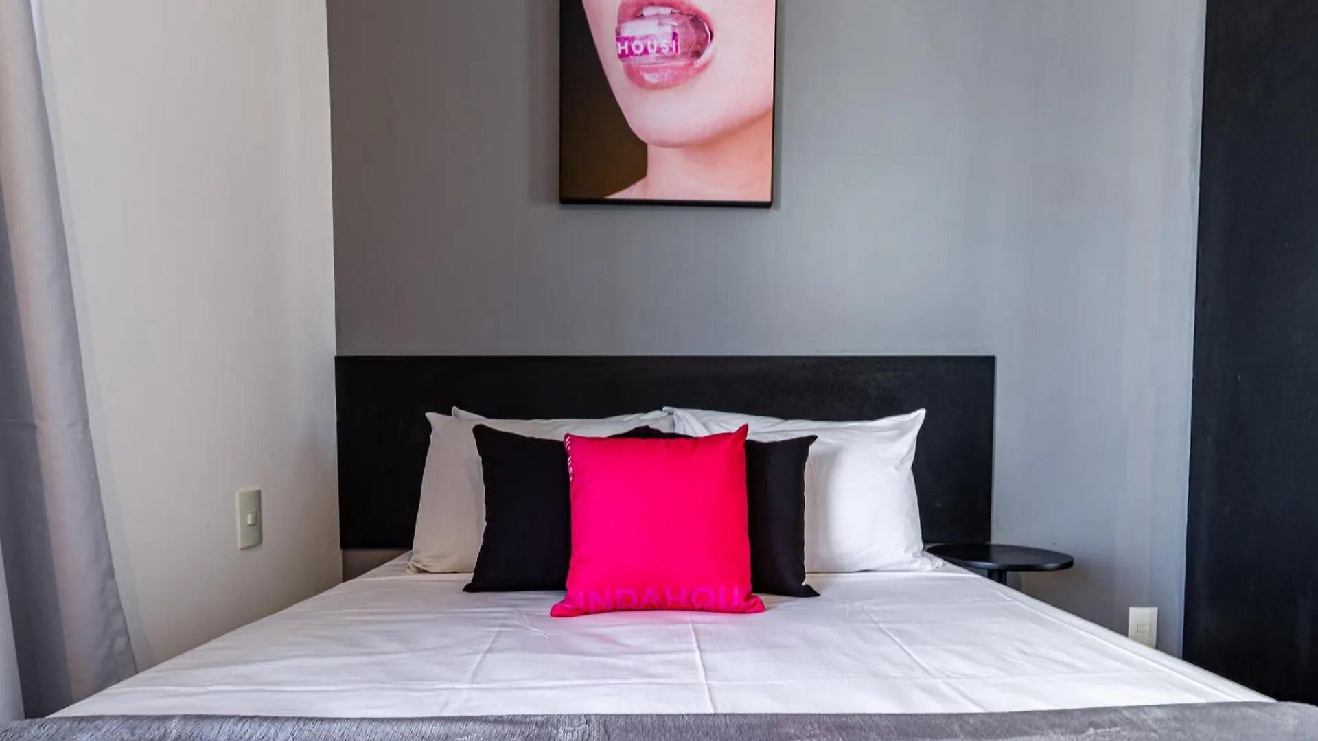 360 Vn Capote Valente By Housi Apartment Sao Paulo 0*,  Brazil