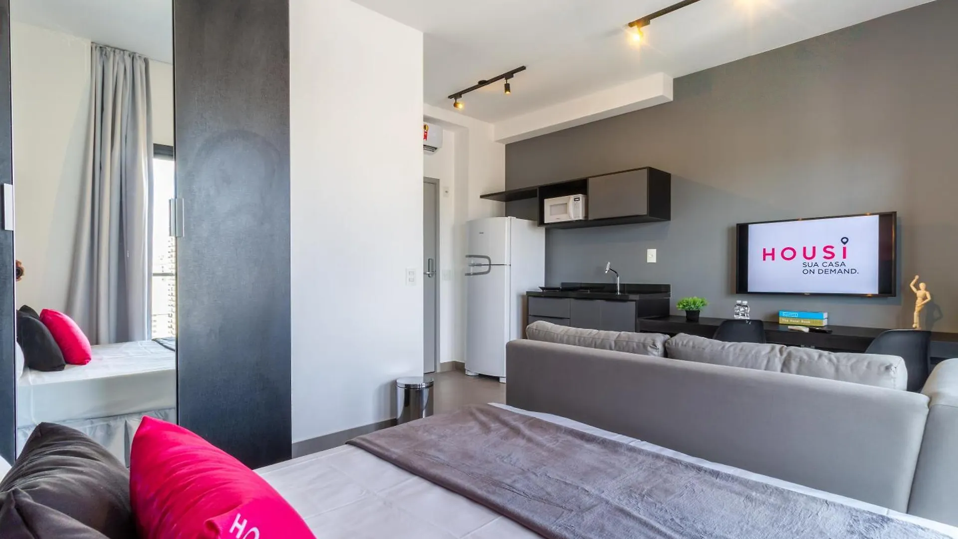 360 Vn Capote Valente By Housi Apartment Sao Paulo Brazil
