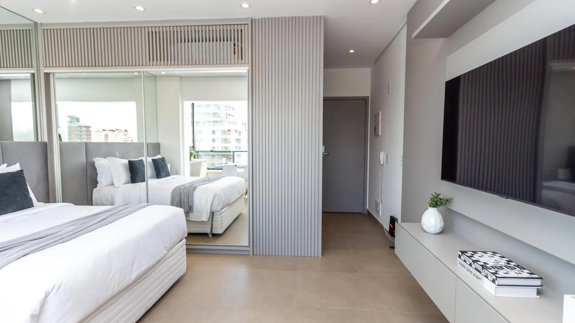 Ferienwohnung 360 Vn Capote Valente By Housi São Paulo 0*,